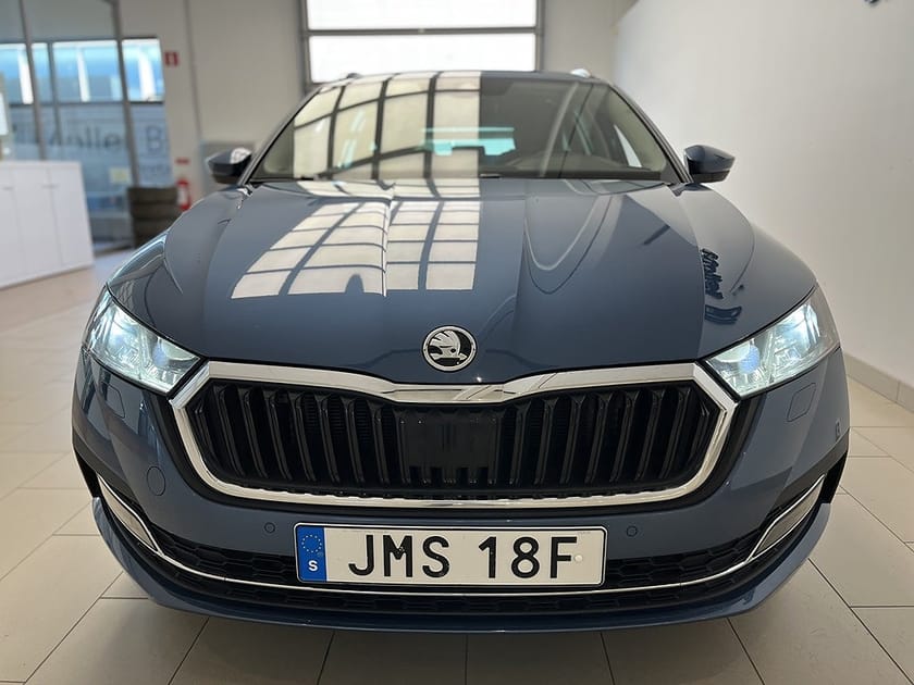 Bild 3 av Škoda Octavia Kombi Skoda Combi STYLE 1.5 150hk I Bkamera/Drag/Värmare