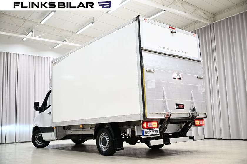 Bild 5 av Mercedes-Benz Sprinter 317 CDI RWD Chassi 170HK Automat|Volymskåp|Bakgavellyft|Sidodörr