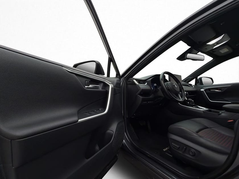 Bild 5 av Toyota RAV4 Plug-in Hybrid Style Kamera Drag JBL Skinn MOMS