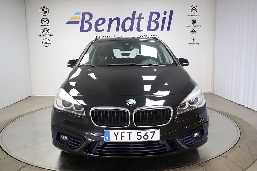 Bild 3 av BMW 220d xDrive Active Tourer 220 Aut / Sport Line / Drag/ HiFi