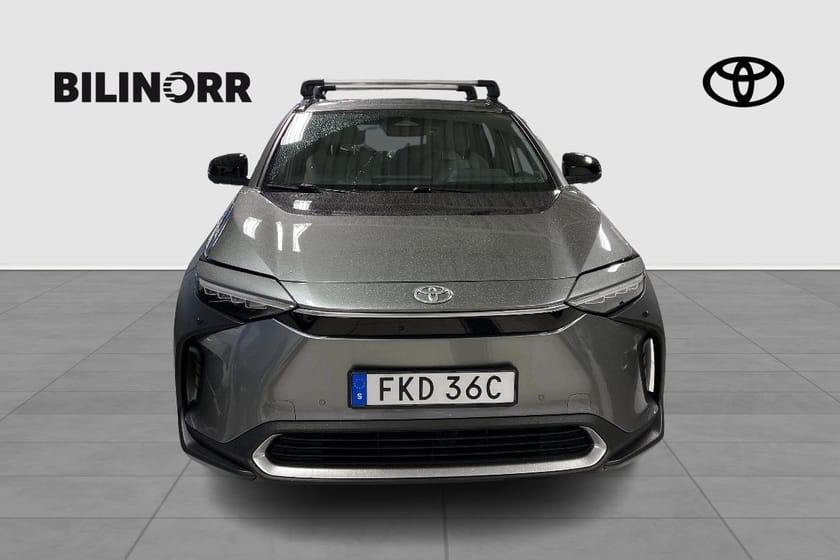 Bild 2 av Toyota bZ4X AWD EXECUTIVE/V-DÄCK/APP-VÄRME/DRAG