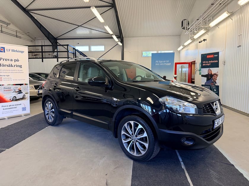 Bild 1 av Nissan Qashqai 2.0 CVT, 141hk Auto, GPS ,PANO, DRAG SoV * Bkamera * *