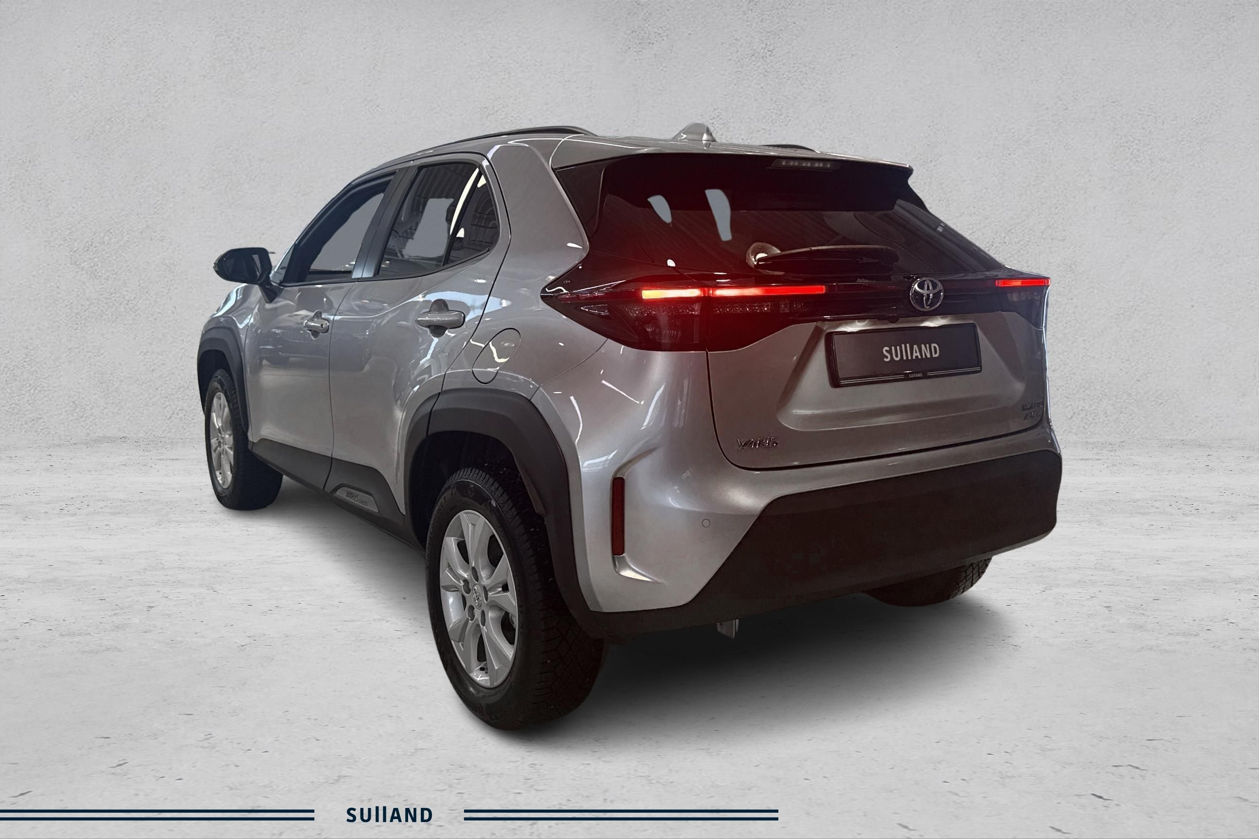 Thumnail bilde 2 av Toyota Yaris Cross Hybrid AWD-i