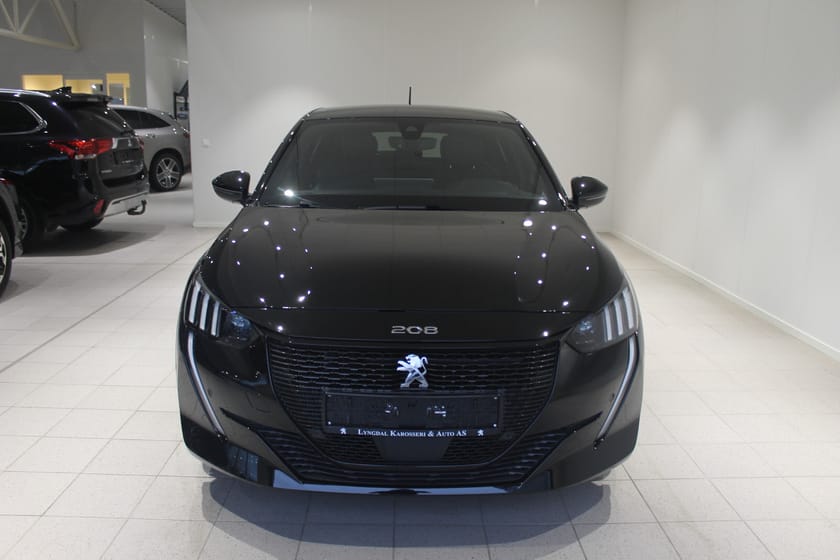 Bilde 2 av Peugeot e-208 GT 136hk