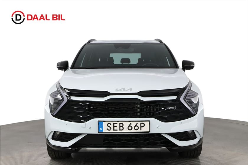 Bild 2 av Kia Sportage PHEV 4WD 1.6 + 13.8 kWh 265HK GT-LINE H/K® 3D-KAMERA