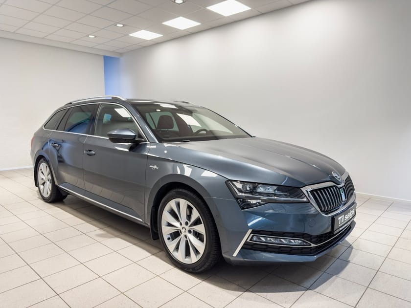 Bilde 2 av Škoda Superb Stasjonsvogn Sup3fl stv l&k d190 dsg4x4kamp