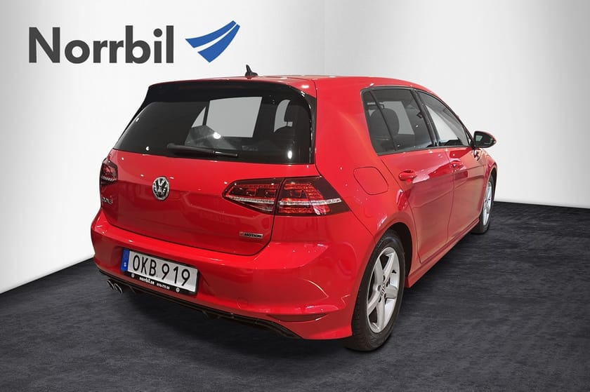 Bild 3 av Volkswagen Golf TDI 150 4M R-Line Värmare/Drag/kamera