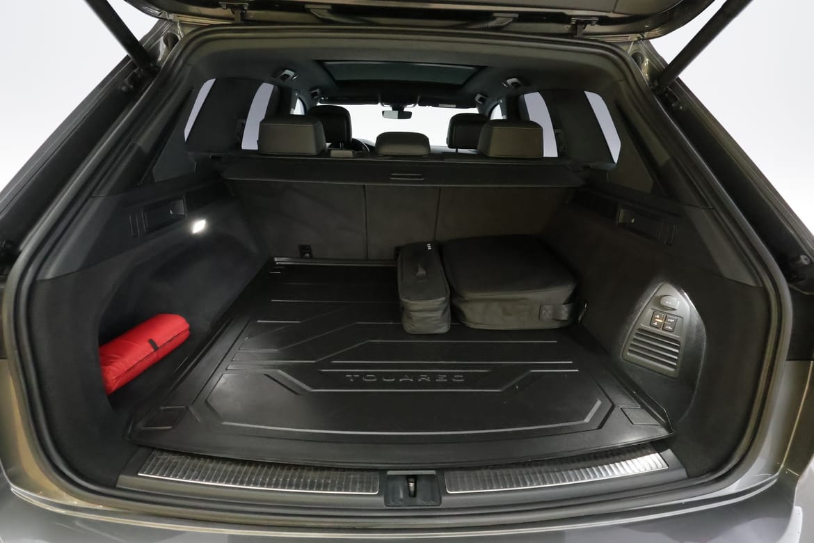 Volkswagen Touareg 2021 - miniatyr 29