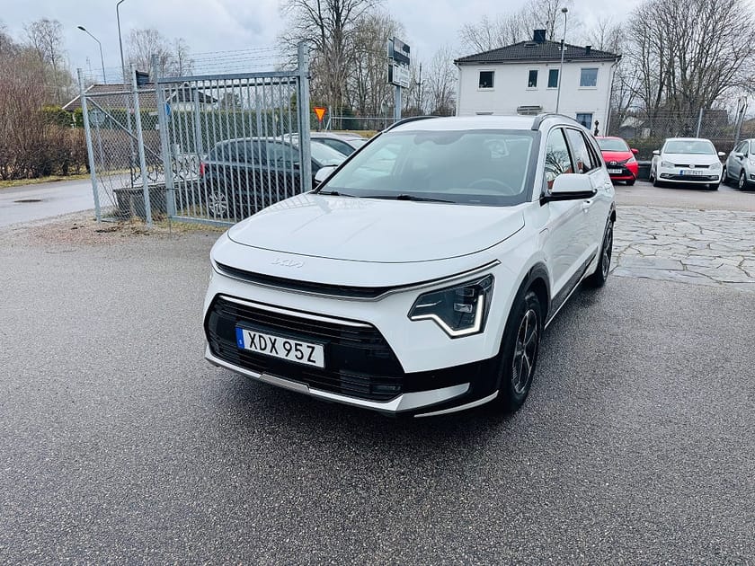 Bild 2 av Kia Niro Plug-In-Hybrid 183HK DCT ADVANCE / NAVI / BACKKAMERA