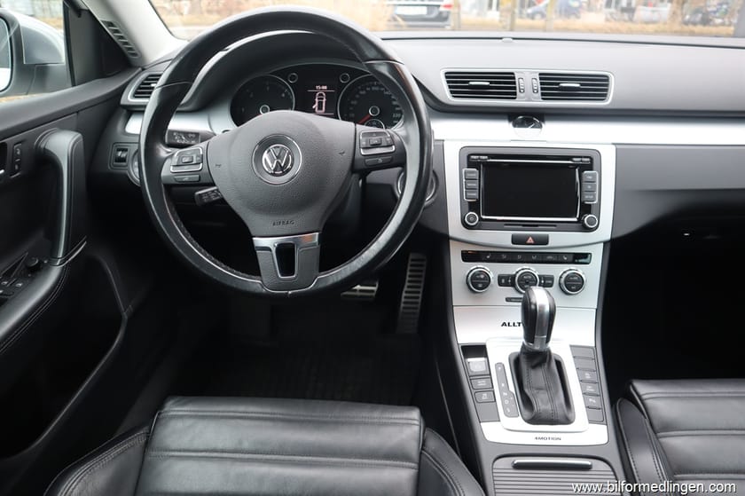 Bild 4 av Volkswagen Passat Alltrack 2.0 TDI BlueMotion Technology 4Motion 177hk Aut Skinn Dragkrok