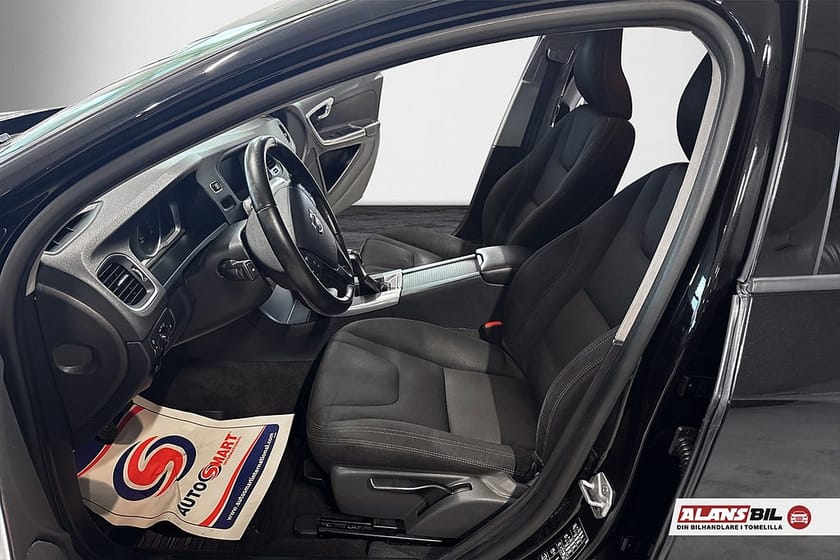 Bild 5 av Volvo V60 D4 Kinetic Euro 6  0% RÄNTA