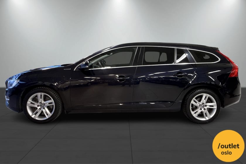 Bilde 2 av Volvo V60 D5 Momentum AWD/ Park varmer / navigasjon /soltak
