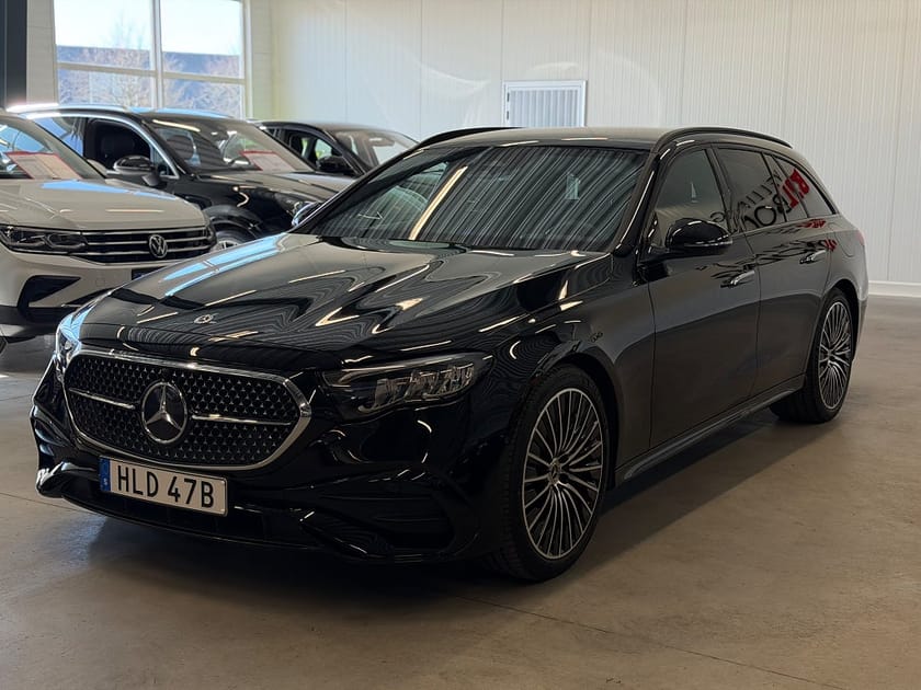 Bild 2 av Mercedes-Benz E 300 T e 300e AMG Superscreen Dragkrok Kamera