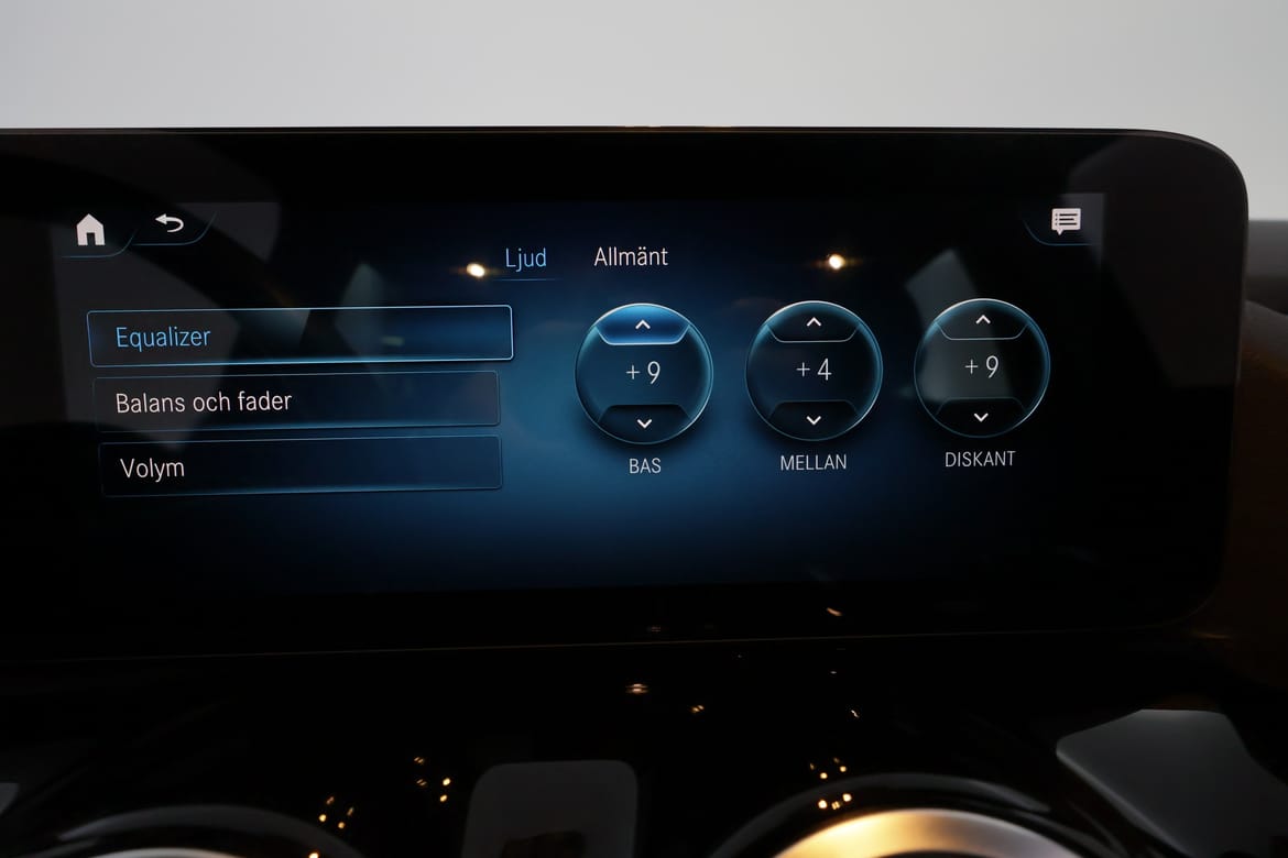 Mercedes-Benz EQA 2022 - miniatyr 28