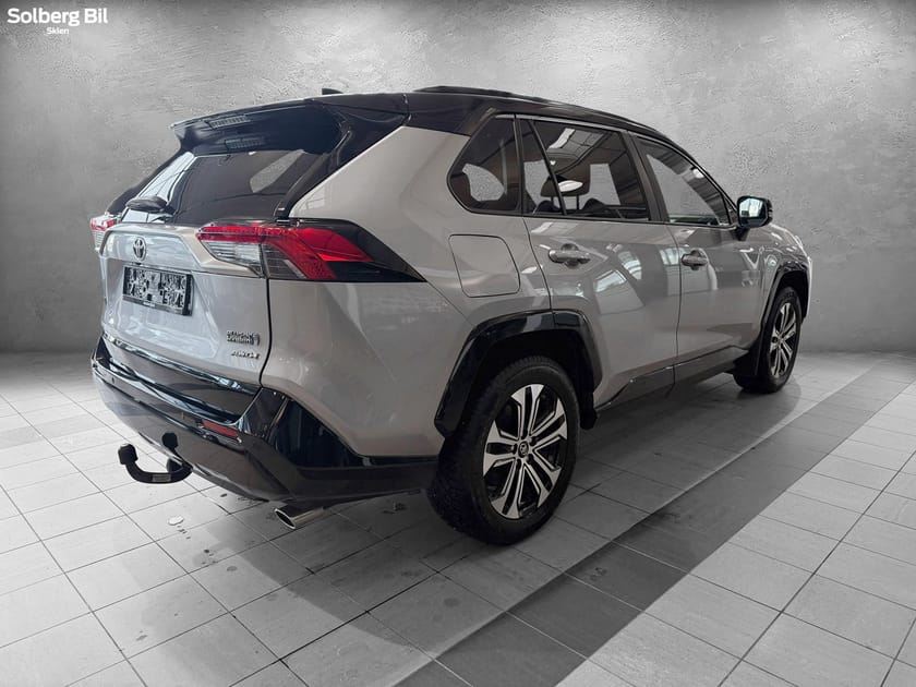 Bilde 4 av Toyota RAV4 Plug-in Hybrid EXECUTIVE/ HENGER.F/ SERVICE/ JBL/ 360.K/ PANO/ HUD