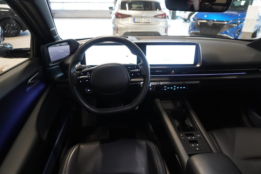 Bild 2 av Hyundai Ioniq 6 Advanced 77.4 kWh 228hk Adaptiv Fart Nav
