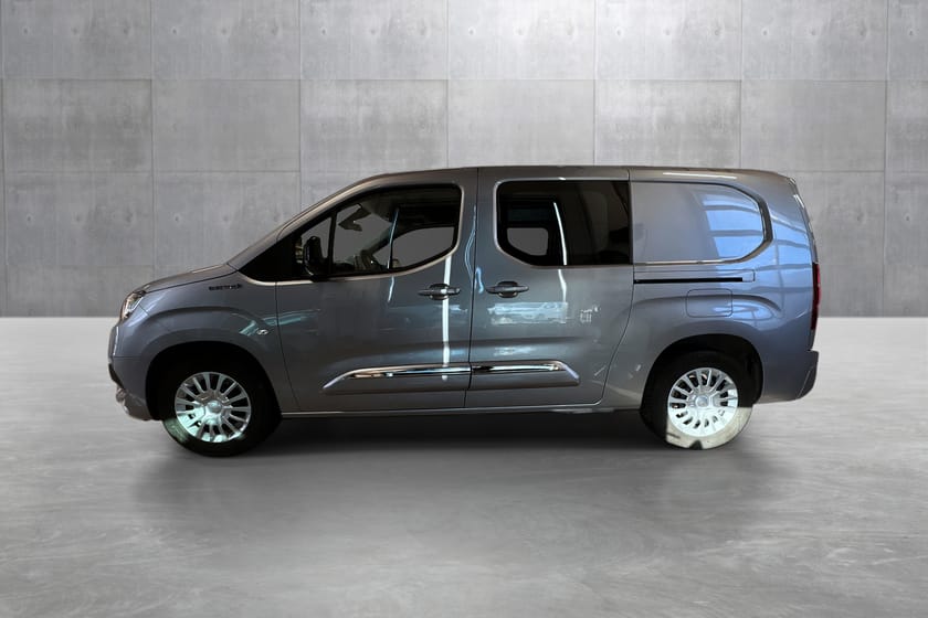 Bilde 2 av Toyota ProAce City Electric Lang L2 skyvedører Elektrisk 50kWt  Comfort