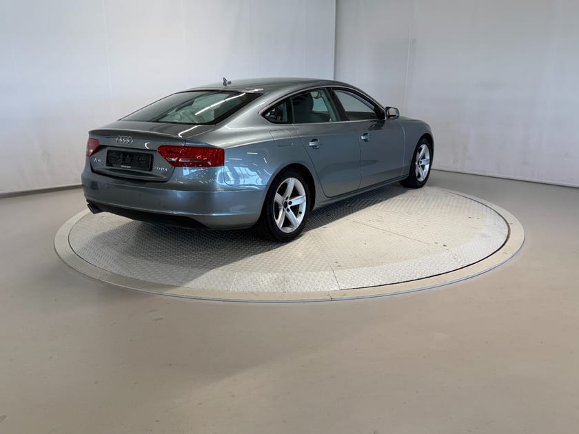 Bilde 3 av Audi A5 Sportback 2,0 170hk Outlet! Sportsunderstell/S+V/P-sensor/Xenon
