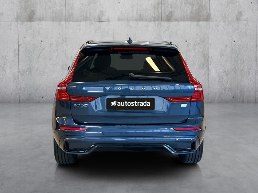 Bilde 4 av Volvo XC60 T6 350 Hk, Ultimate, Navi, Kamera, H.Feste, M.ruter,