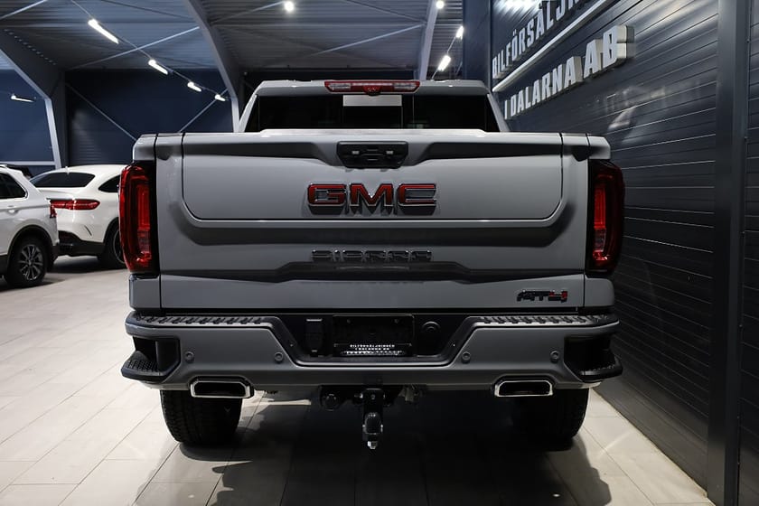 Bild 5 av GMC Sierra 1500 Dubbelhytt Crew Cab Låg Skatt AT4 Premium 6.2L V8 4WD 426hk