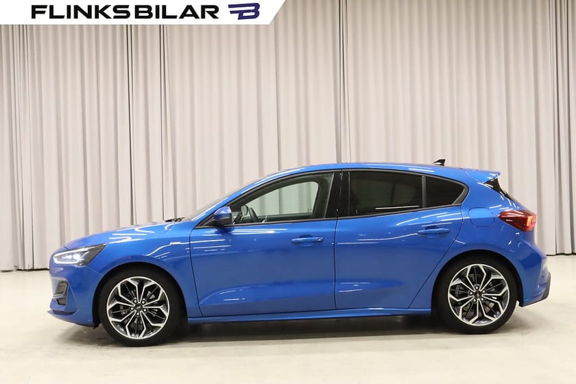 Bild 2 av Ford Focus 155HK Hybrid Automat|ST-LineX|Drag|Panorama|SeUtr