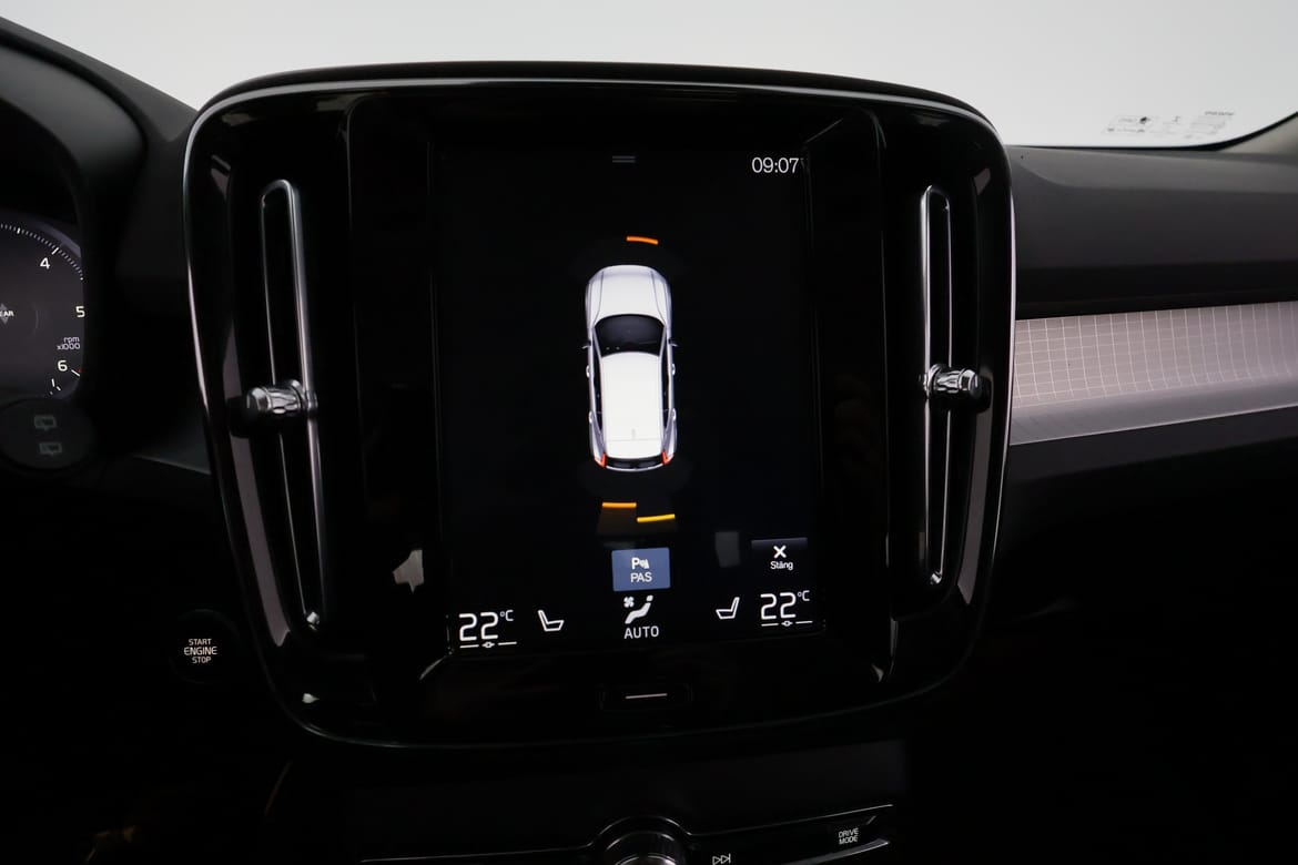 Volvo XC40 2020 - miniatyr 10