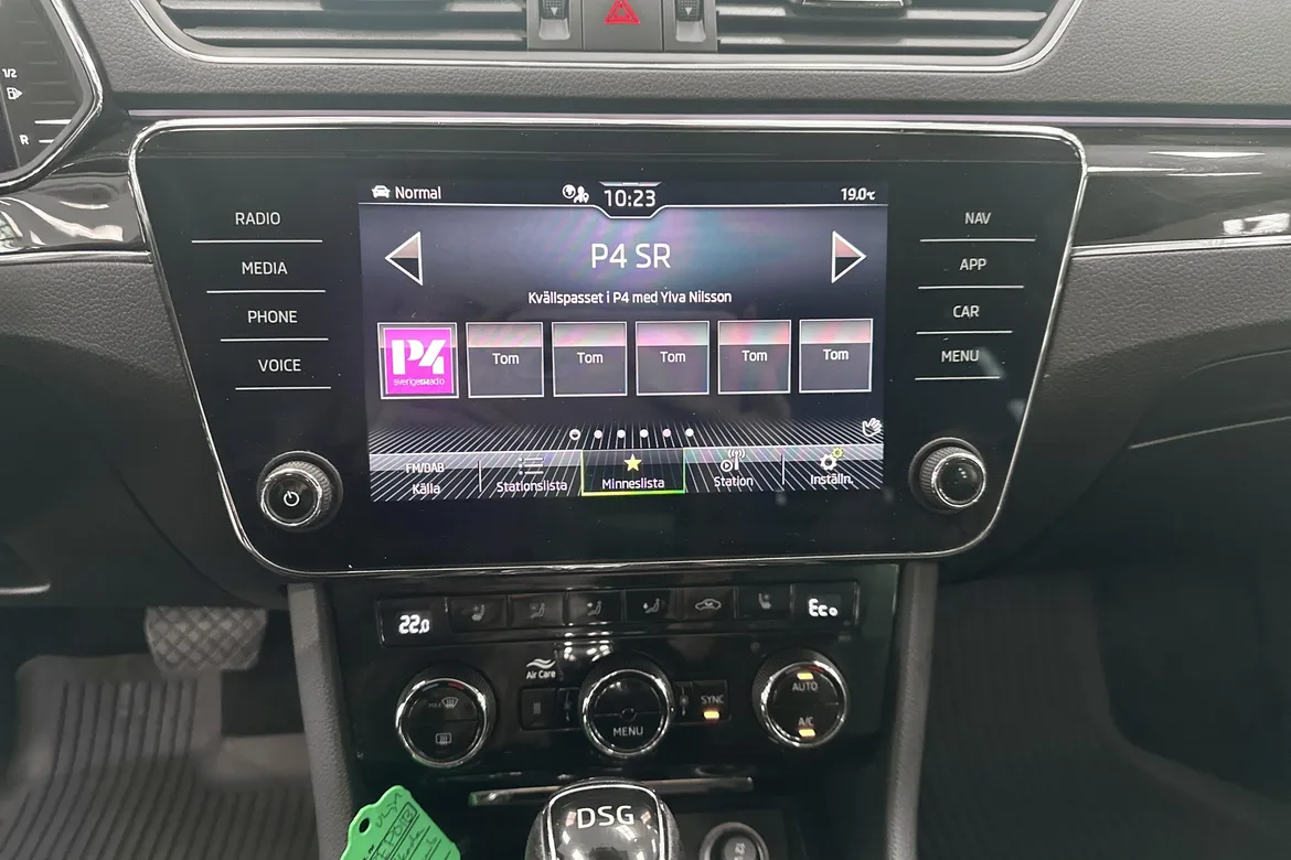 picture of a car