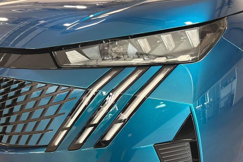 Bild 5 av Peugeot 3008 HYBRID 136 GT 145HK OMGÅENDE LEVERANS