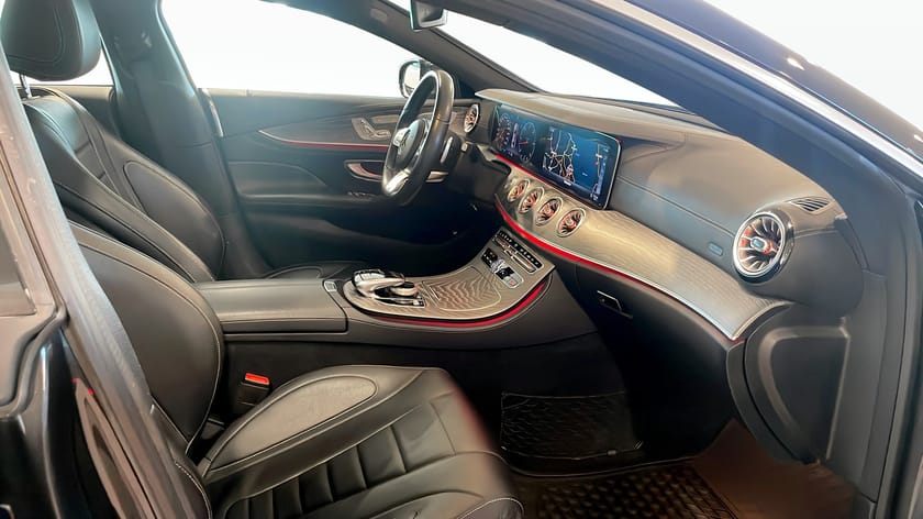 Bild 3 av Mercedes-Benz CLS 400 d 4MATIC AMG-Line, Premiumpaket plus