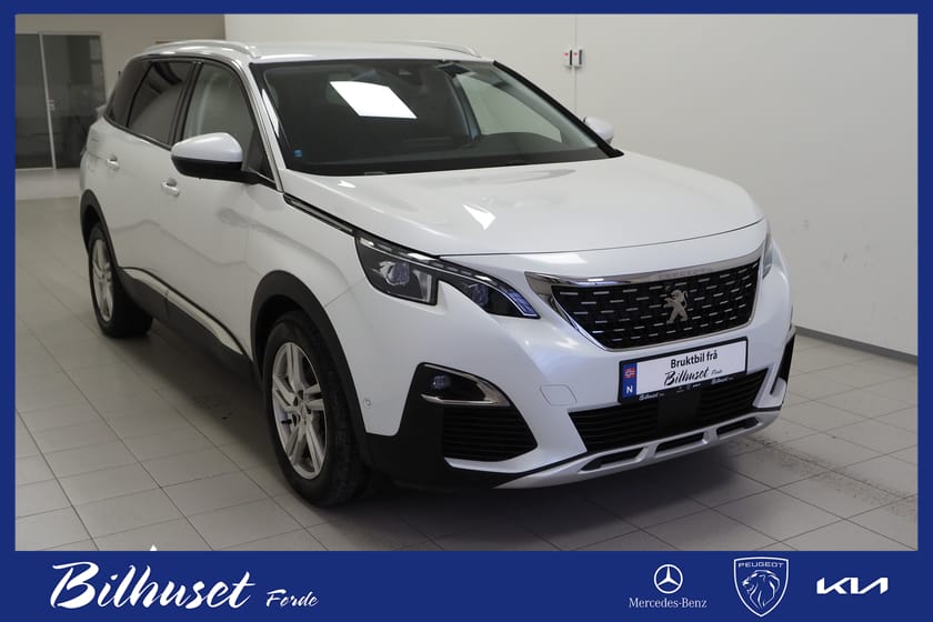 Bilde 4 av Peugeot 5008 Allure 1.2 131hk / SKINN / FOCAL