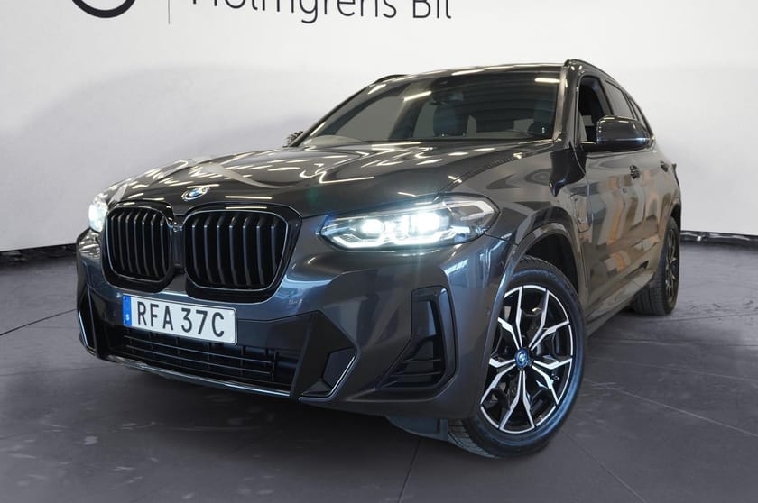 Bild 1 av BMW X3 xDrive30e xDrive 30e M-Sport Drag Tonade Elstolar HiFi