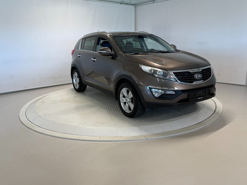 Bilde 2 av Kia Sportage 1,6 135hk Outlet! Cruise/Klima/Radio/S+V/EU 28