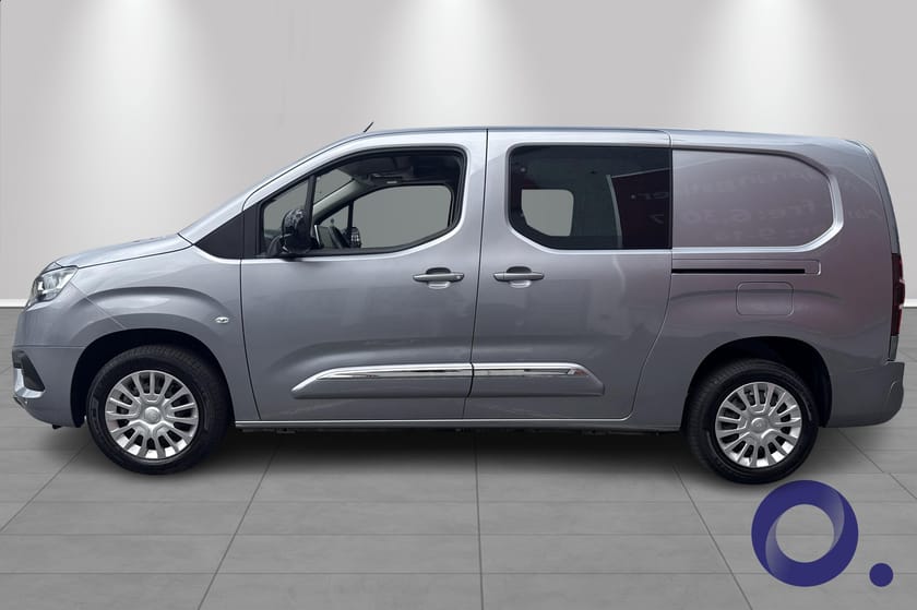 Bilde 2 av Toyota ProAce City 1,5 D 130 Comfort Plus L2 DIESELVARMER/H.FESTE