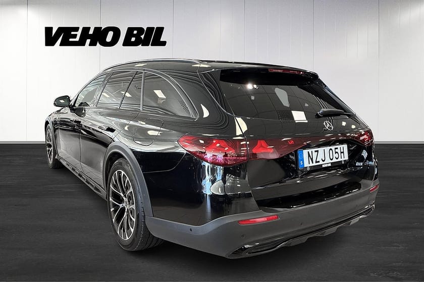 Bild 4 av Mercedes-Benz E 300 d e 4MATIC All-Terrain E300 de Avantgarde  | 360 | Luftfjädring |