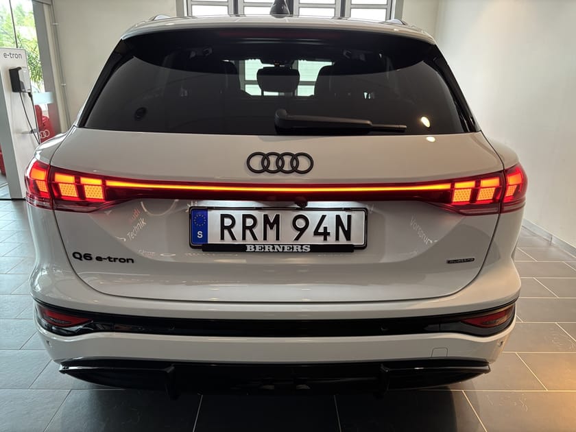 Bild 4 av Audi Q6 e-tron quattro S-LINE SELECTION LUFTFJ. 429 HK