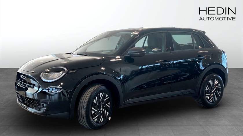 Bild 1 av Fiat 600 Hybrid HEV POP 1.2 100HK DCT6 FWD P-LEASING 2995KR/MÅN