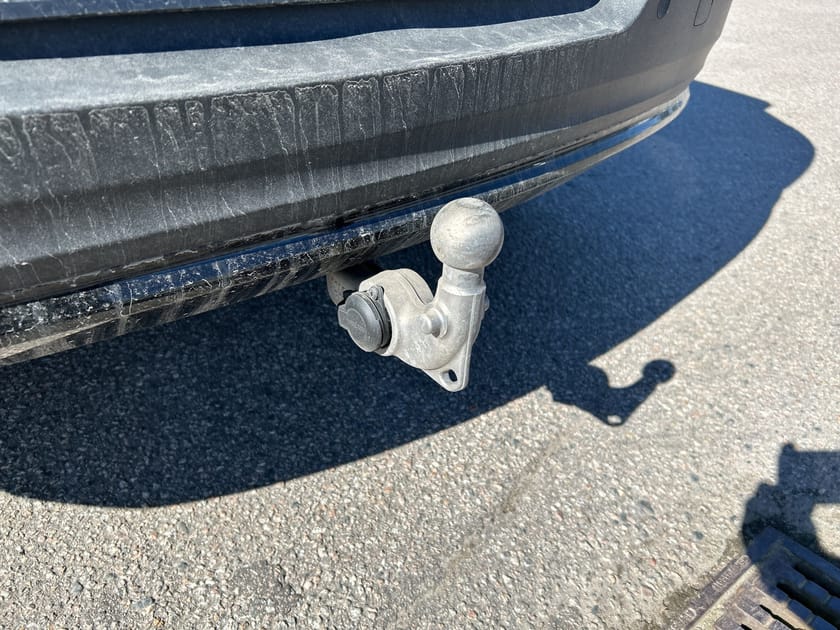 Bild 5 av Volvo EX40 Single Motor Extended Range R Core SE//Drag//360-kamera//