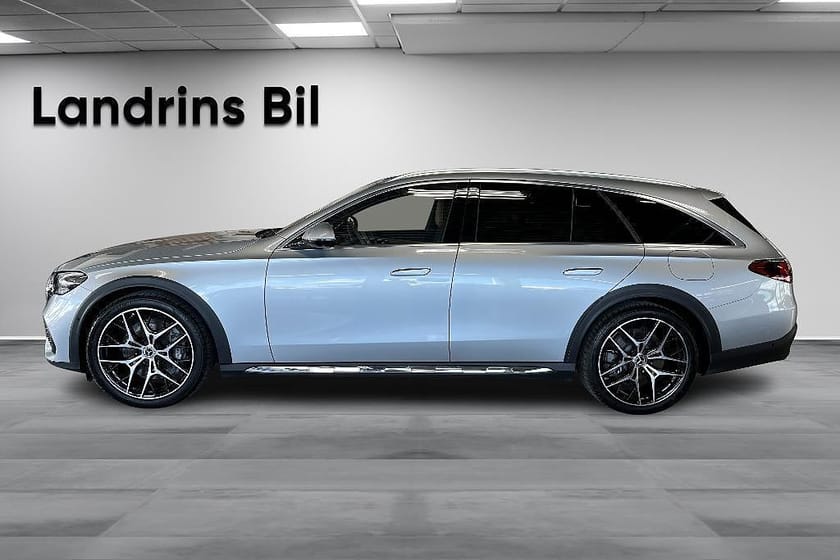 Bild 4 av Mercedes-Benz E 300 de 4MATIC All-Terrain Premium / Airmatic / Drag