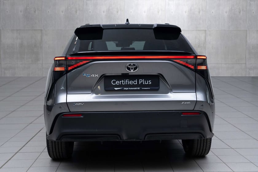 Bilde 5 av Toyota bZ4X AWD Executive Panorama Bitone