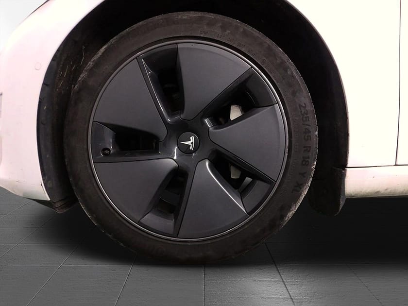 Bild 5 av Tesla Model 3 Long Range AWD R 75 kWh Drag AP3 Läder MOMS