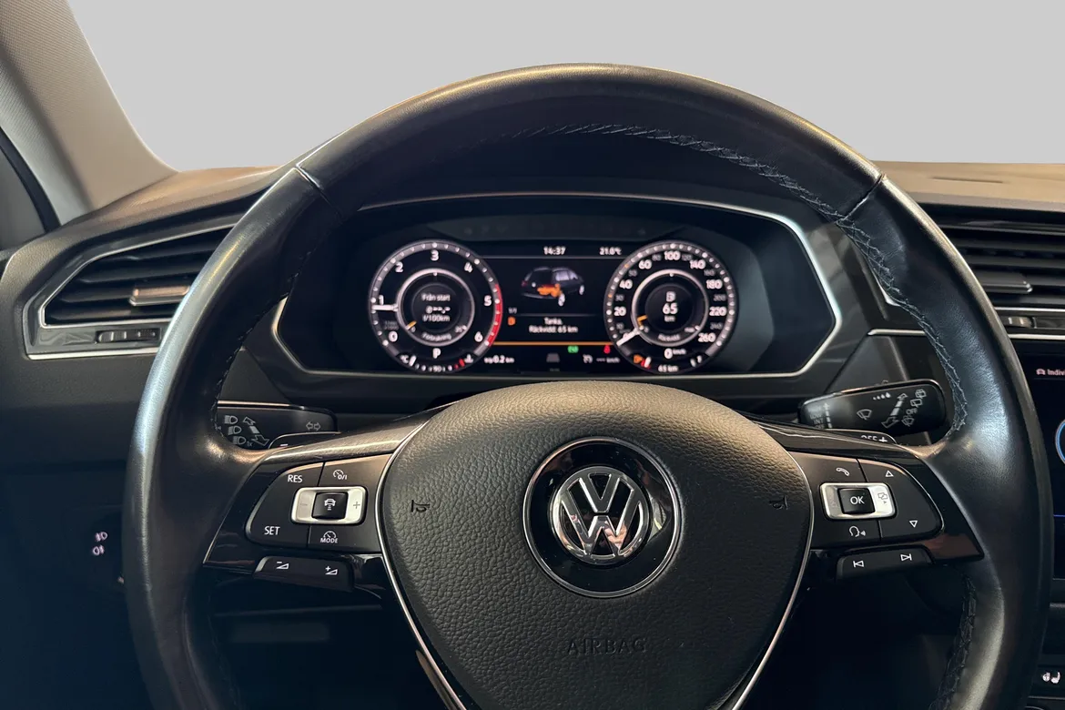 picture of a car