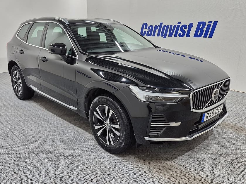 Bild 3 av Volvo XC60 T6 Recharge Core Bright plug in AWD 350HK 4x4 Panorama