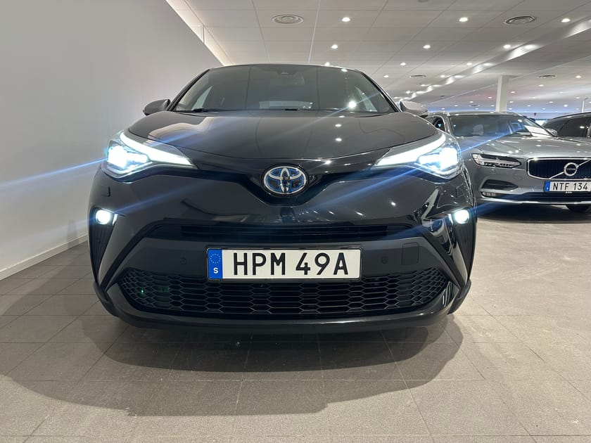 Bild 2 av Toyota C-HR Hybrid – X-Edition, Ljudsystem JBL, Parkerings kamera