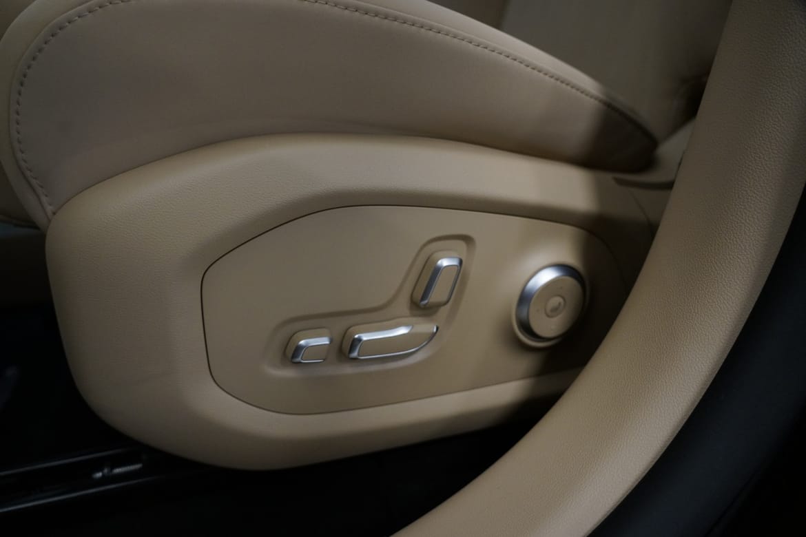 Exlantix ET 77 kWh AWD, 480hk, 2025