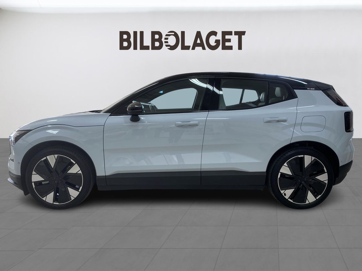 Volvo EX30 2024 - miniatyr 2