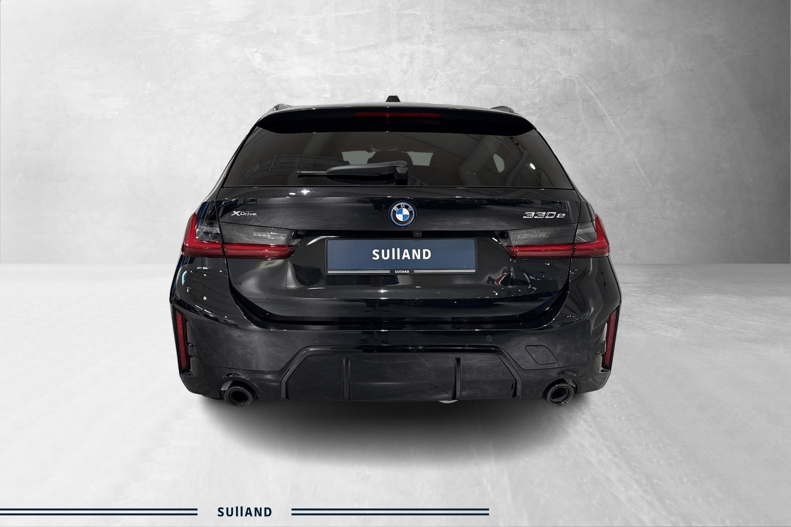 Thumnail bilde 3 av BMW 330e xDrive Touring