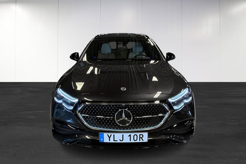 Bild 5 av Mercedes-Benz E 300 d e 4MATIC T DE 4M  | AMG | Advanced Edition | Pano | Burmester | Night