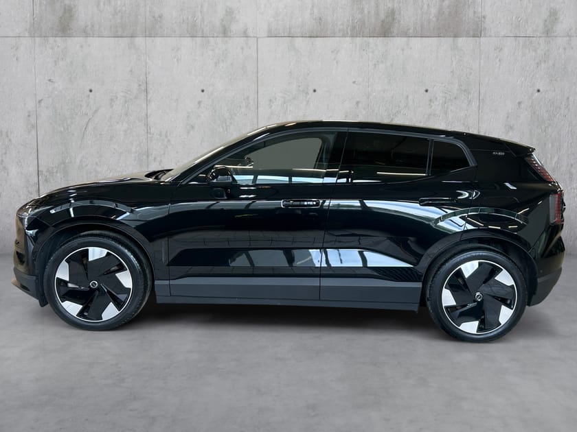 Bilde 2 av Volvo EX30 Twin Motor Performance Motor|Ultra|H.Feste|360.kam|H.Kardon|Carplay