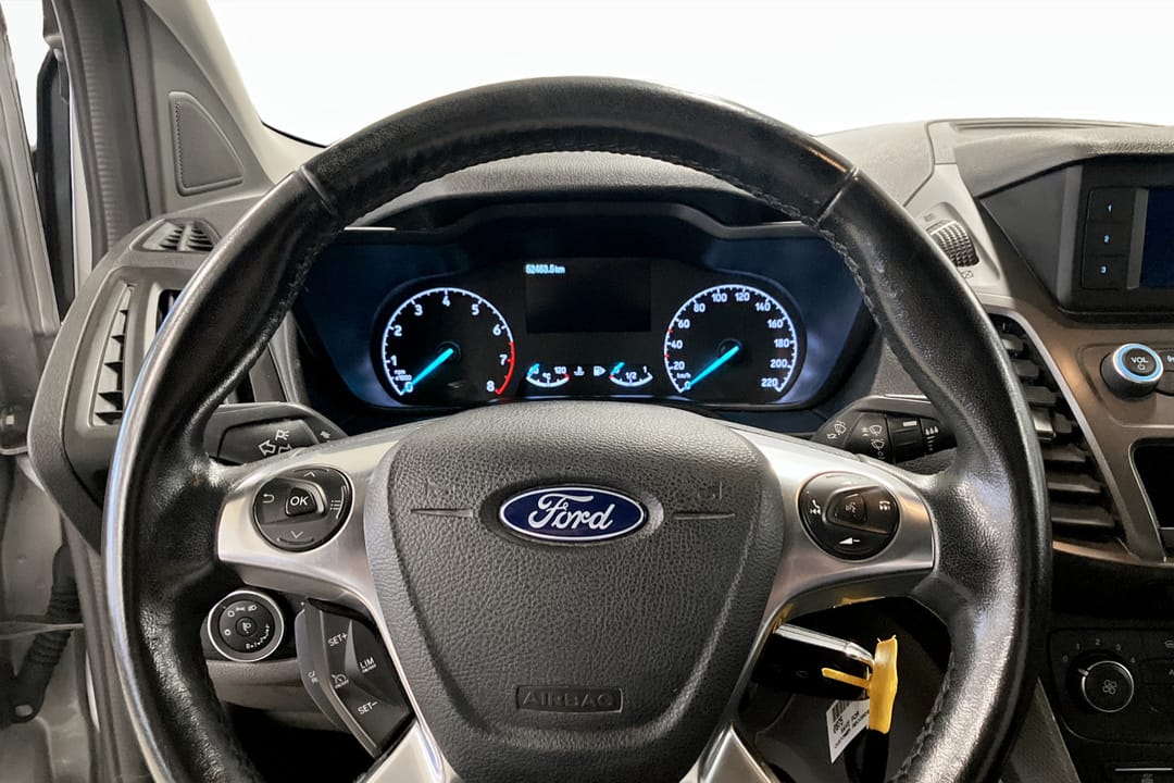 Ford Transit Connect 210
