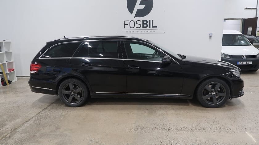 Bild 3 av Mercedes-Benz E 220 T BlueTEC 4MATIC *RÄNTEKAMPANJ 3.45%* 4M Navi-Värmare-Kamera-SoV